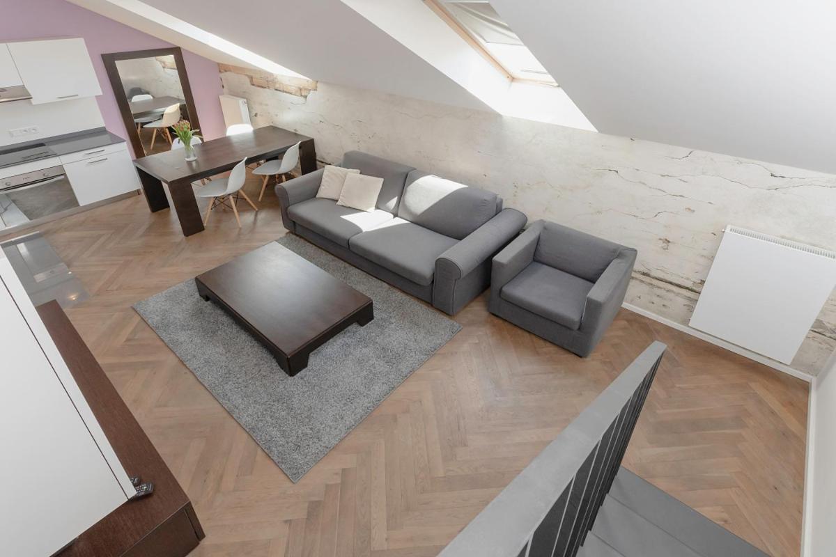 Modern Apartments Close To River Prague Exterior photo